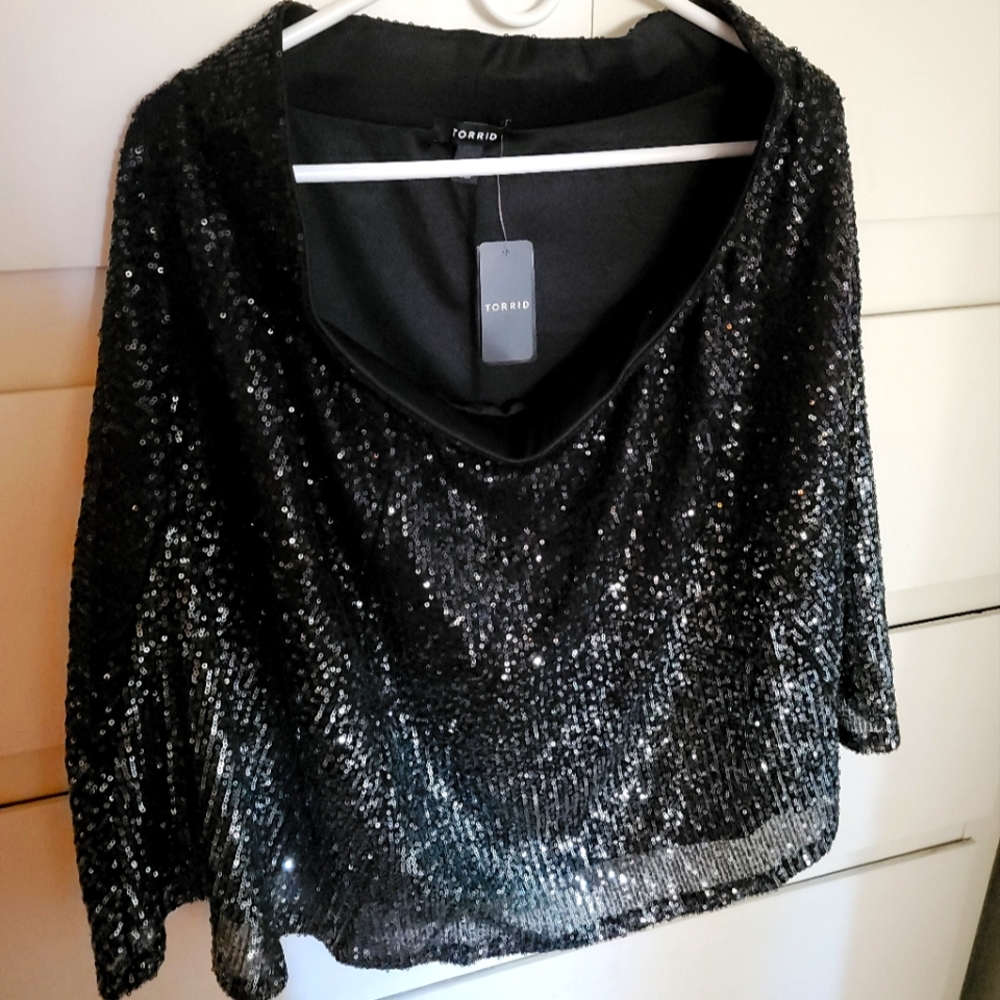 TORRID Black and Silver Ombre Sparkle Sequin Skirt NWT